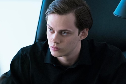 castle-rock-bill-skarsgard-pic.jpg
