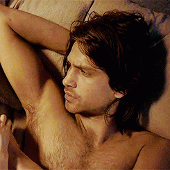 e3f84a7fcb1c97676c55e2dd9c88b8ab.gif